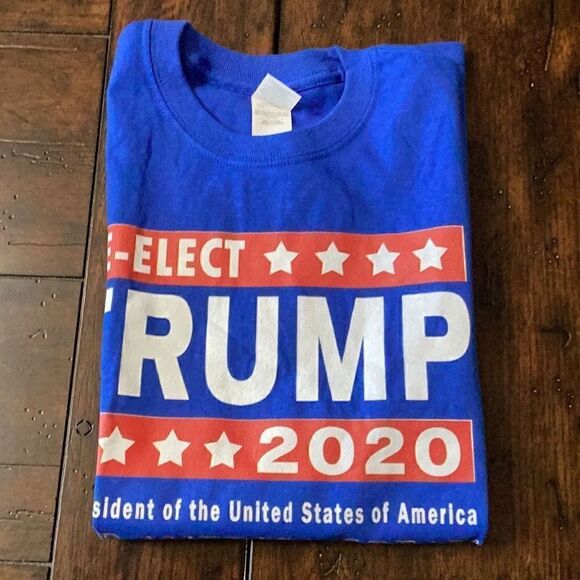 RE-ELECT TRUMP 2020 For President KEEP AMERICA GREAT! Small Large t-shirt NWOT - Picture 6 of 6